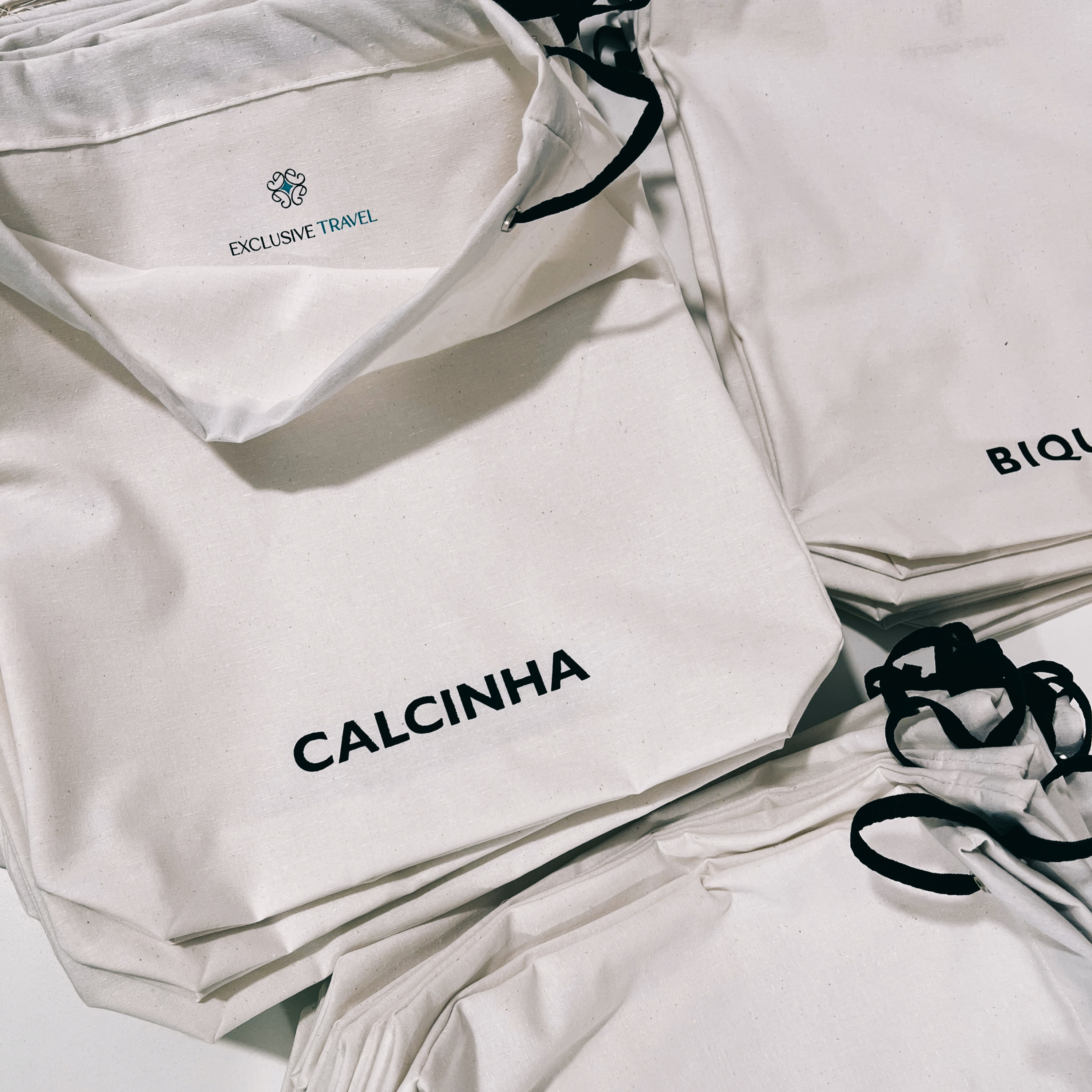 Porta carregador personalizado com logo